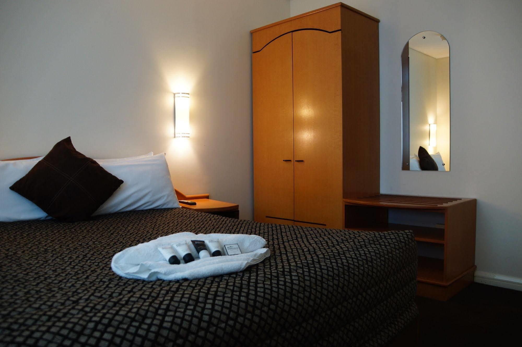 The Social Hotel, Сидни Екстериор снимка